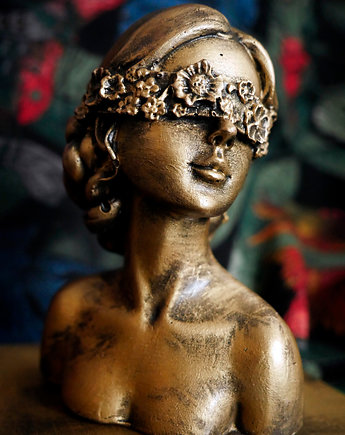 Rzeźba z gipsu złota kobieta z podstawką, wys. 9 cm, JBJart Justyna Jaszke