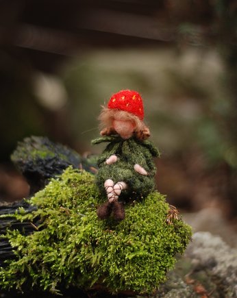 Leśna Wróżka Truskaweczka - Waldorf toys, BoboLobo Handicraft