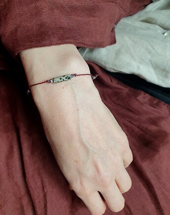 Bransoletka BOHO sznurkowa bordo, jaspis dalmatyński, hematyt, modesign