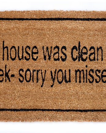 Wycieraczka Clean House, MIA home