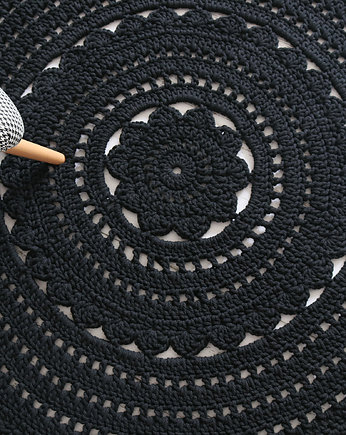 Dywan okrągły mandala czarny - kolory i rozmiary, Made of Weaves
