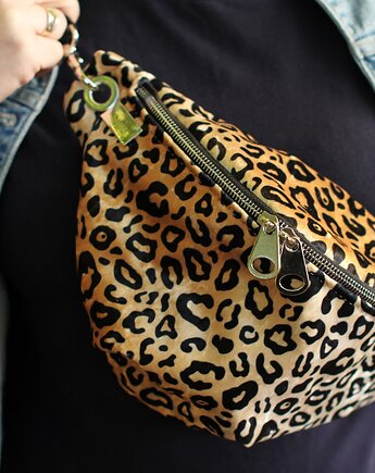 Nerka XL Pantera, equipo