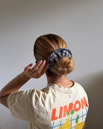 Wełniana melanżowa scrunchie, fumi knits