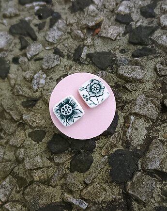 Kolczyki ceramiczne w zielone kwiaty, biżuteria z talerzy