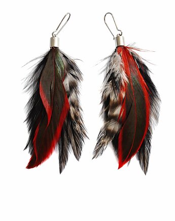 Kolczyki z piór Rubra, Ajdacho