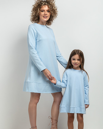 Komplet sukienek trapezowych dla mamy i córki, model 36, jasnoniebieski, mala bajka