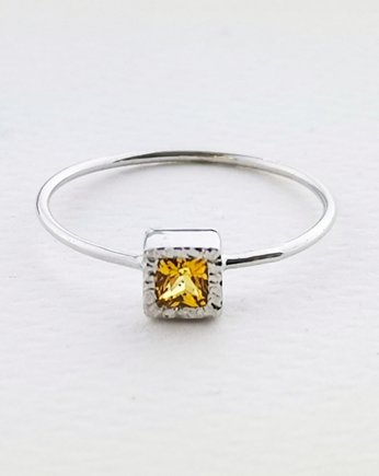 Kwadratowy pierścionek z żółtym szafirem, OKAZJE - Prezent na 18 urodziny