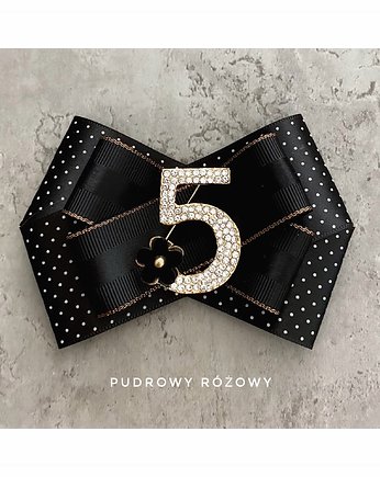 Brosza w hołdzie Coco nr 5 NEW Ikona Stylu, Pudrowy Różowy