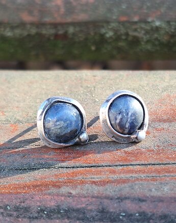 Kolczyki Kropki burzowe, po drugiej stronie lustra