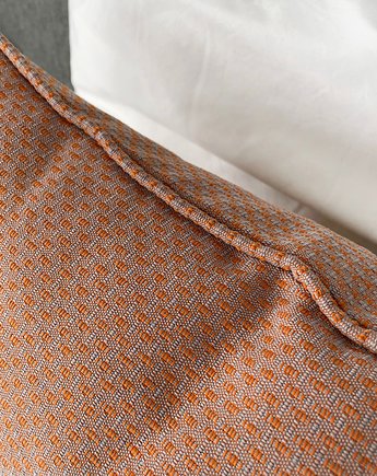 Poduszka pomarańczowy wzór 50x50 cm, colour contrast
