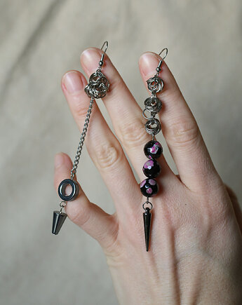 Asymetryczne kolczyki z hematytem, VZORKO