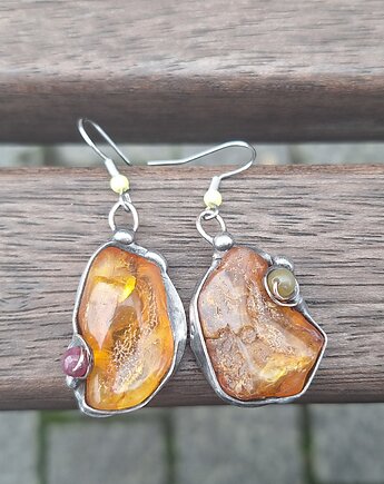 Kolczyki Amberki, po drugiej stronie lustra