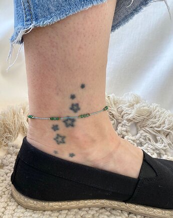 Bransoletka na nogę ze Szmaragdem, Szmaragdowa Polana