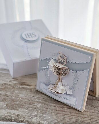 Personalizowana pamiątka Pierwszej Komunii Świętej w drewnianym pudełku, Osobiste Prezenty