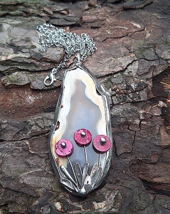 Agat kwietny - wisiorek na łańcuszku