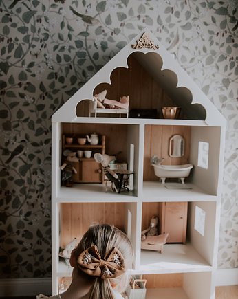 Drewniany domek dla mayszek/ lalek Alva, OSOBY - Prezent dla dziecka