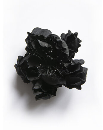 Broszka z jedwabnym czrnym kwiatem, Kasia Rodak Design