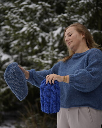 Sweter BluePuch, Karolina Herra
