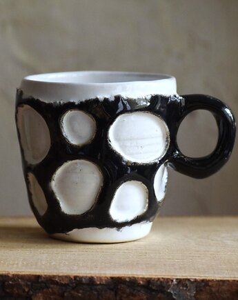 OTULANiE_kubek ceramiczny_czerń i biel, LEP NA GLINĘ