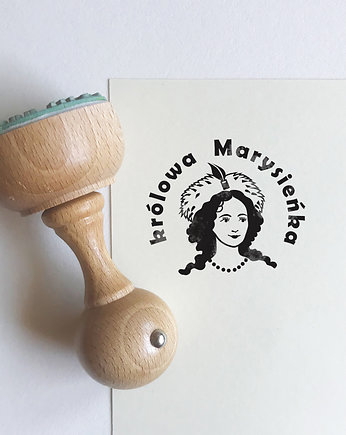 Stempel królowa Marysieńka, Malu Studio