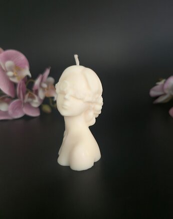 Świeca sojowa Modesta - kobieta z opaską, nejmi candles