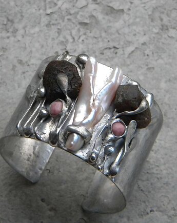 Surowe bursztyny i perła    - roślina   - BRANSOLETA MANKIET  CUFF, Beata Trotter