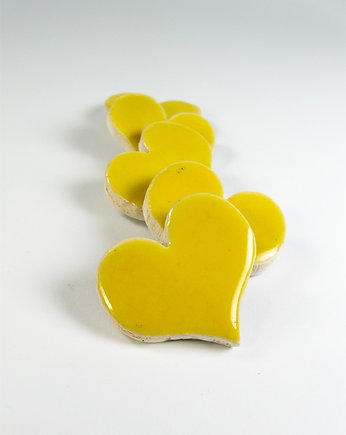 Ceramiczny magnes - żółte serce, M.J