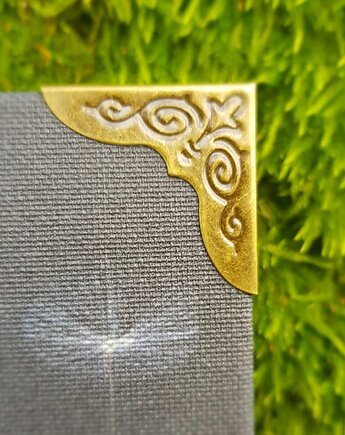 OKUCIA , LEELA DESIGN