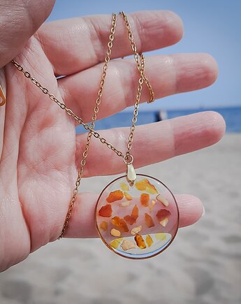 Zawieszka z bursztynem, Figa handmade accessories