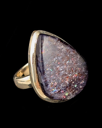 Pierścionek iolite & sunstone, Pracownia Neores