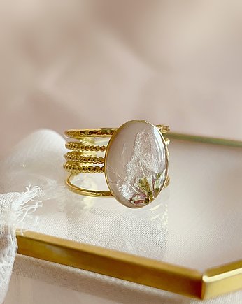 Pierścionek regulowany z tasznikiem pospolitym i dmuchawcem, Jaskółcze ziele handmade 