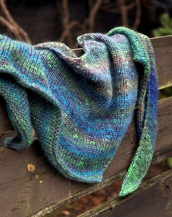 Nakrapiana turkusami  / asymetryczna chustka, agat handmade