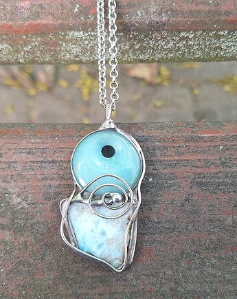 Larimar na surowo - wisiorek, po drugiej stronie lustra