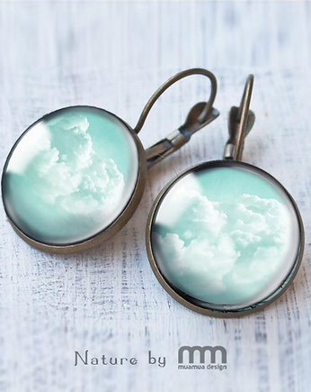 Clouds, muamua design