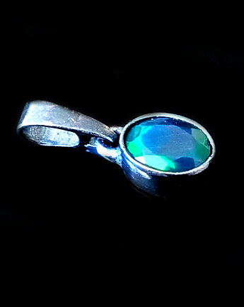 Minima- czarny opal