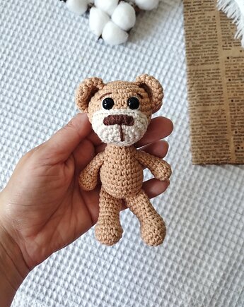 Mini miś, misiaczek, szydlAnki