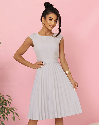 311-20 LILA Plisowana sukienka z krótkim rękawkiem i paskiem - SZARA, NUMOCO
