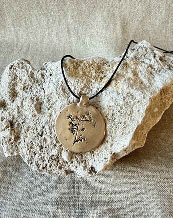 Wisior z brązu, Metalova Magia