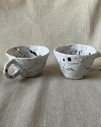 Czarka na espresso x2, Cała w kurzu