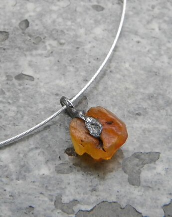 Surowy bursztyn - naszyjnik, Beata Trotter