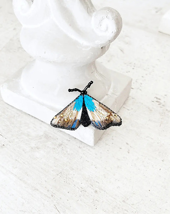 Broszka ĆMA 20 ręcznie haftowana przypinka owady motyle, HAART