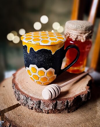 Kubek plaster miodu do herbaty z  pokrywką i sitkiem, Pracownia Szafran