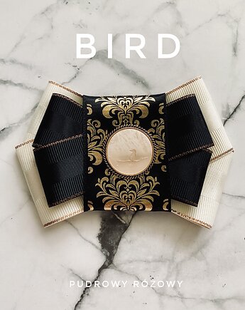 Brosza z kolekcji BIRD z masy perłowej z cudnym ptaszkiem NEW, Pudrowy Różowy