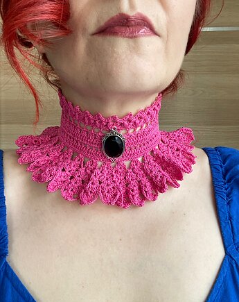 Barbie pink fuksjowy naszyjnik retro vintage kolia koronkowa, Księżycowa ćma