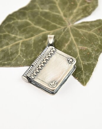 Srebrny Sekretnik w Kształcie Książki, VENUS GALERIA