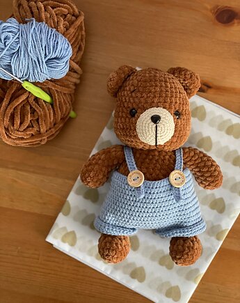 Pluszowy miś, prezent na roczek, urodziny, prezent dla dziecka, HANDMADE crochet by Klaudia