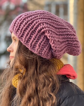 Gruba zimowa czapka z wełny peruwiańskiej liliowy, Made by Jaga