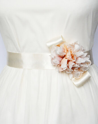 Pas ślubny z jedwabnym kwiatem, Kasia Rodak Design
