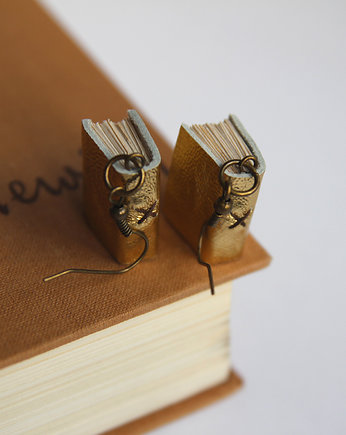 Kolczyki mini ksiązki złote, OSOBY - Prezent dla siostry