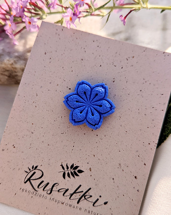 Magnes niebieski kwiat, z motywem florystycznym / roślinym, chabrowy, Dary Rusałki